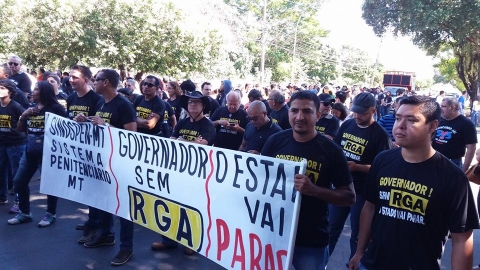 GREVE SERVIDORES