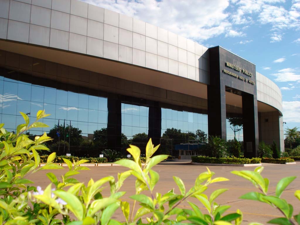 cdb278208e933f73415e124f85d04537