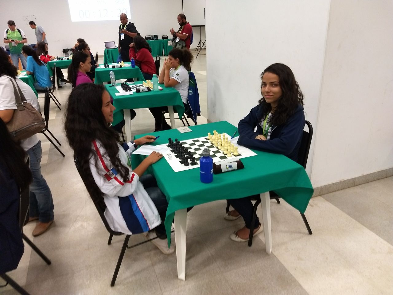 Cuiabana sobe pódio do xadrez no nacional dos Jogos Escolares