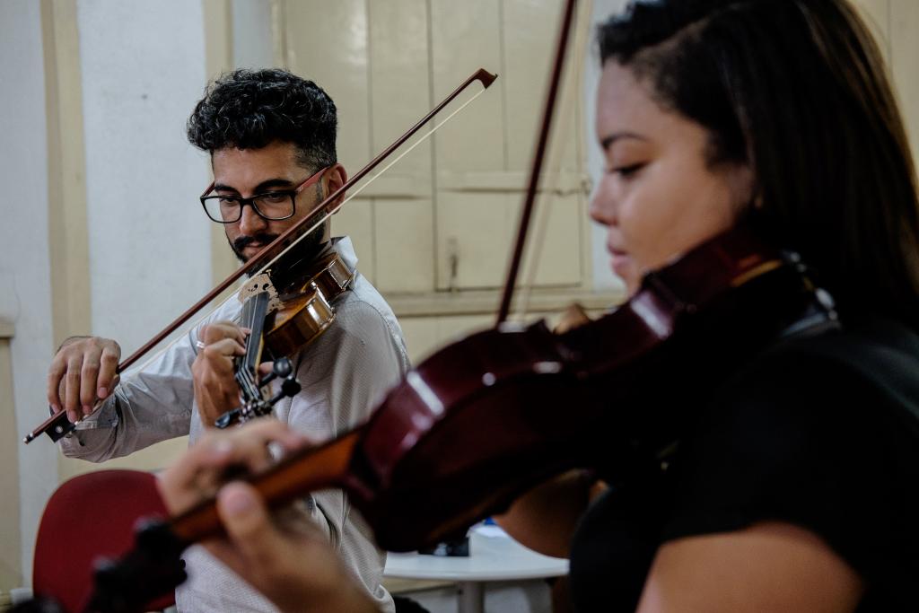 VIOLINO AULA GOV