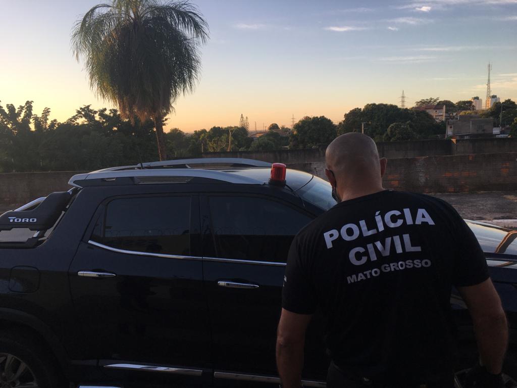 ação contra secretárop