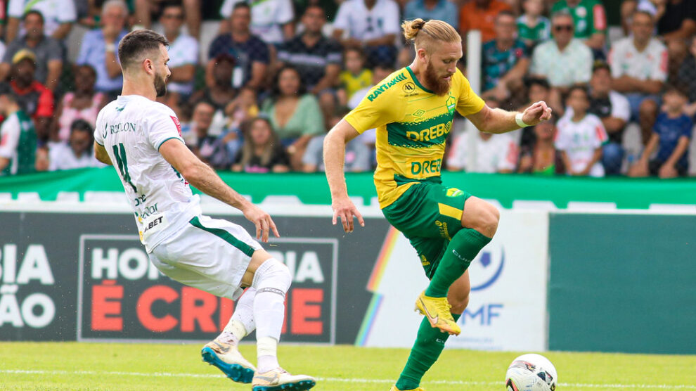 52755204317_5313bffcdd_b-990x556-2