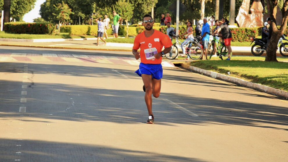 corria-de-rua-em-nova-mutum-2021-ass-990x556-1