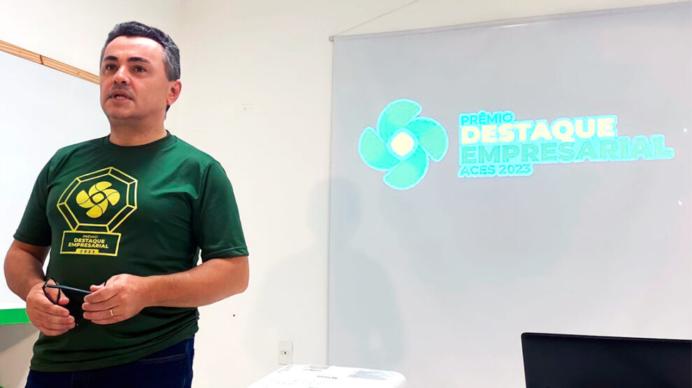 cleyton-laurindo-lanccca7amento-precc82mio-destaque-mepresarial-aces-marccca7o-2023-assessoria-990x556-1