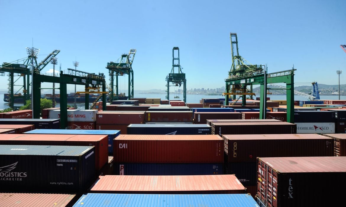 Porto do Rio de Janeiro - balança comercial - exportações