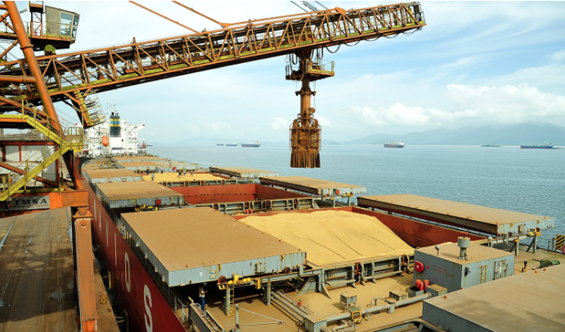 navio-exportacao-soja-porto-graos-1