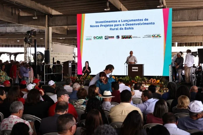 Evento de anúncio da assinatura de termo de cooperação entre Conab e governo da Bahia