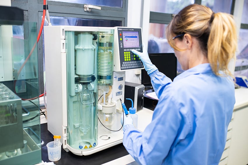 220517_afere_anet_laboratorio pesquisadores da Embrapa