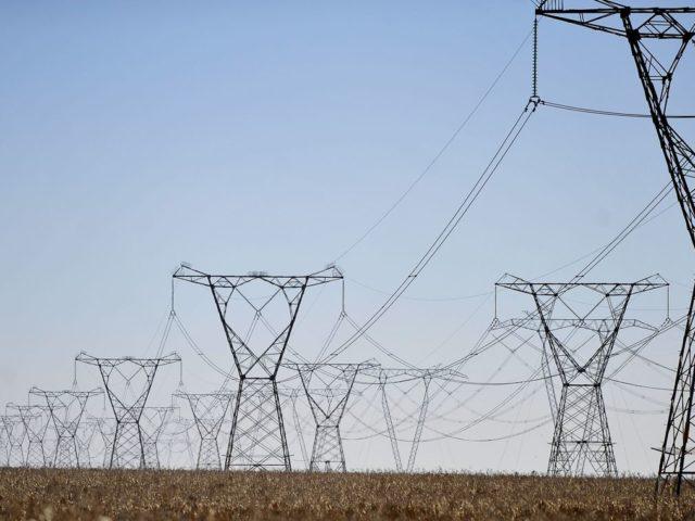 agencia_brasil170912_mca7686-640x480-1 Linhas de transmissão de energia, energia elétrica