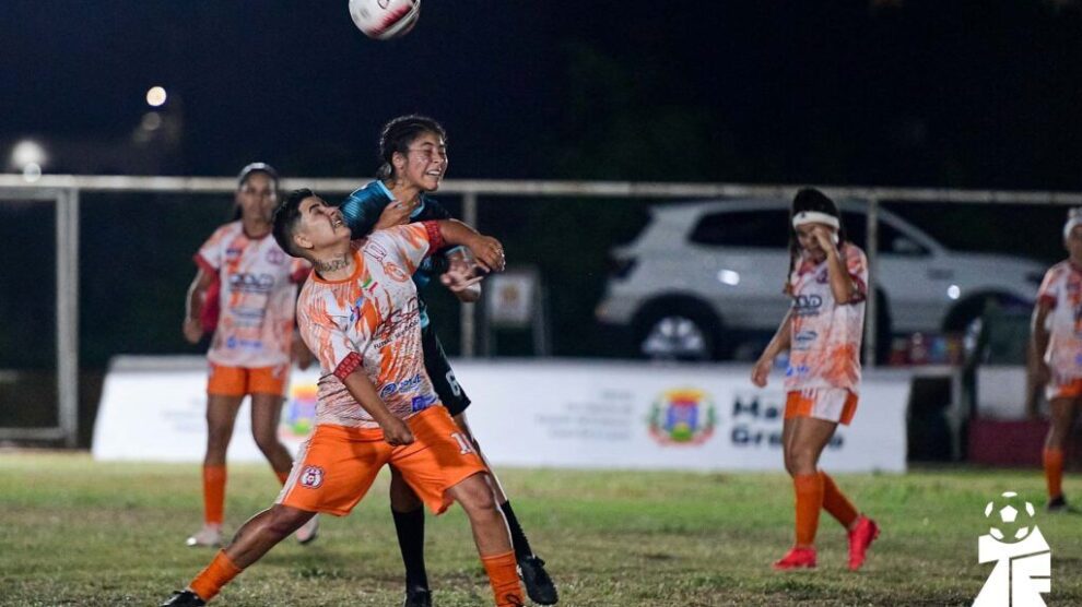 taca-das-favelas-2022-feminino-990x556-1