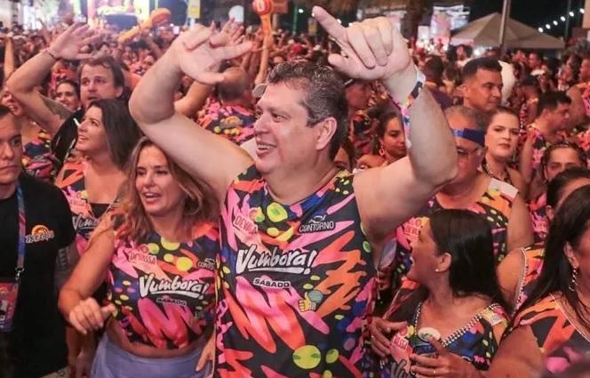carnaval fora época