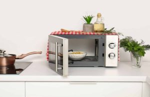 10 alimentos que você jamais deveria colocar no micro-ondas