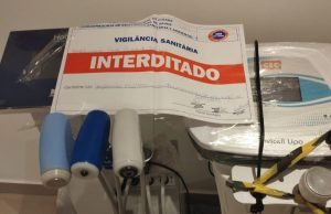 Clínica de depilação é fechada por ignorar interdição