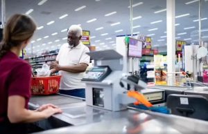 Trabalho no feriado vai mudar? Entenda o que está sendo negociado no Congresso