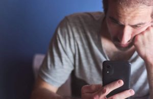 Celulares podem escutar nossas conversas? Estudo responde