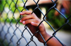 Adolescente de 13 anos é apreendido suspeito de abusar de criança de oito anos