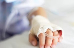 Criança de 3 anos morre em UPA de MT com suspeita de abuso sexual; pais e servidores de creche são intimados a depor