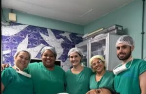 A LEI COLOCADA EM PRÁTICA: parto feito com intérprete de Libras emociona mãe surda; inclusão