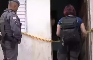 Menino de 9 anos mata a mãe esfaqueada
