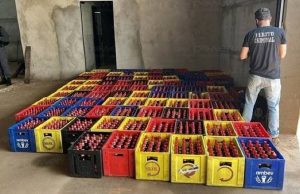 Fábrica clandestina de bebidas é fechada em MT e cinco pessoas são presas
