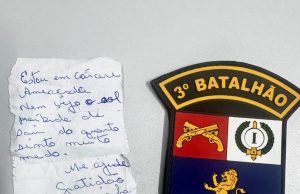 Filho mantem mãe em cárcere privado; mulher é libertada depois de escrever bilhete desesperado