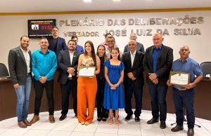 Orgulho de Colíder: Câmara concede Moção de Aplausos a Loraynne Ribeiro e ao diretor Valdeci Moreira por participação em intercâmbio internacional
