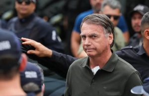 Políticos de Mato Grosso saem em defesa de Jair Bolsonaro após prisão. VÍDEOS