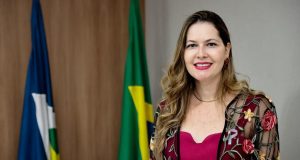 Comando Feminino na Linha de Fogo: Delegada Mariell Assume Gabinete de Enfrentamento à Violência Contra as Mulheres em MT