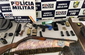 NORTE MT: cinco envolvidos em roubo são presos e arsenal de armas usado pelo grupo é localizado em ação da PM