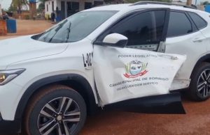 VÍDEO: carreta perde e atinge carro com vereadores na BR-163