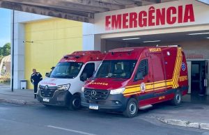 Corpo de Bombeiros resgata trabalhadores de dentro de caixa d’água de prédio