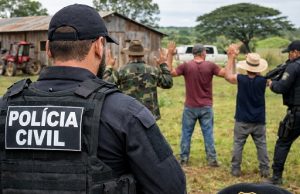 INVASÃO DE TERRA: grupo armado invade fazenda em MT, troca tiros com polícia e acaba autuado