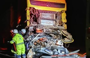 Engavetamento na BR-364 em Jangada deixa um morto e interdita rodovia durante a madrugada