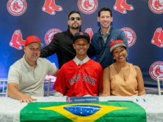 Brasileiro de 17 anos é contratado pela maior liga de base do mundo