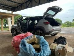 Médica é presa com mais de 70 kg de drogas neste domingo; duas crianças de 11 e 9 anos viajavam no carro