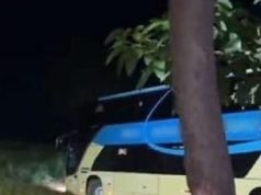 NORTÃO MT: onibus se movimenta sozinho, cruza a BR/163 e bate em hotel. VÍDEO
