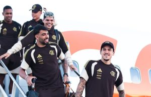 Flamengo desembarca em Buenos Aires para decisão contra o Lanús