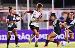Flamengo vence o Mixto na estreia do Brasileirão Feminino A1