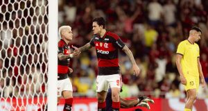 Show rubro-negro: Flamengo vence o Madureira com autoridade e avança rumo à final