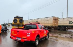 Após acidente vítima fica presa às ferragens de veículo na BR-163 no Norte de MT