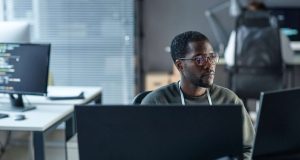 Sem o profissional de Tecnologia da Informação, 2026 simplesmente não funciona