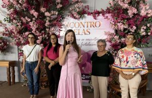 “Encontro com Elas” fortalece histórias e reúne mulheres de Colíder em tarde especial de celebração