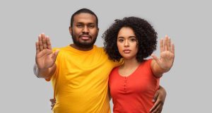 COMENDA LAÇO BRANCO: Senado cria premiação para homens que combatem violência contra a mulher