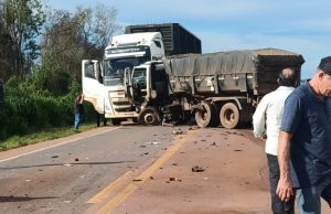 Tragédia na BR/163 Nortão MT deixa uma pessoa morta e causa grande congestionamento na tarde de ontem(18)