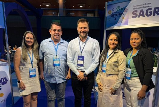 GESTÃO BENASSI: Educação em Colíder avança com novos ônibus e frota própria chega a 44 veículos