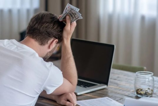 Inadimplência cresce em Mato Grosso e já atinge quase metade da população adulta