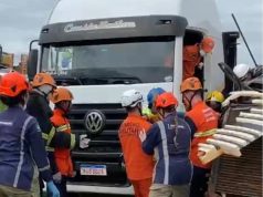 BR/163: motorista morre e outro fica ferido em grave acidente com três caminhões na manhã de hoje(25)