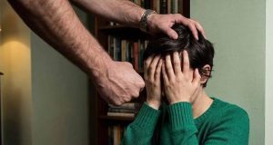 NORTE MT: mulher é brutalmente agredida pelo marido na frente das filhas e termina no hospital