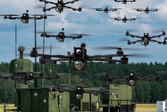 Nova arma a laser pode derrubar enxames de drones