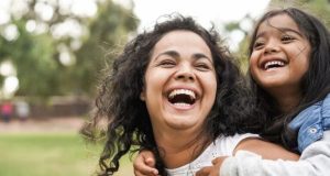 Dia da Felicidade está chegando: veja como estimular seu cérebro agora